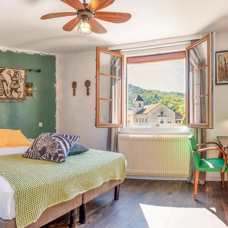 Hotel-Restaurant Le Sorgia Bellegarde-sur-Valserine Εξωτερικό φωτογραφία